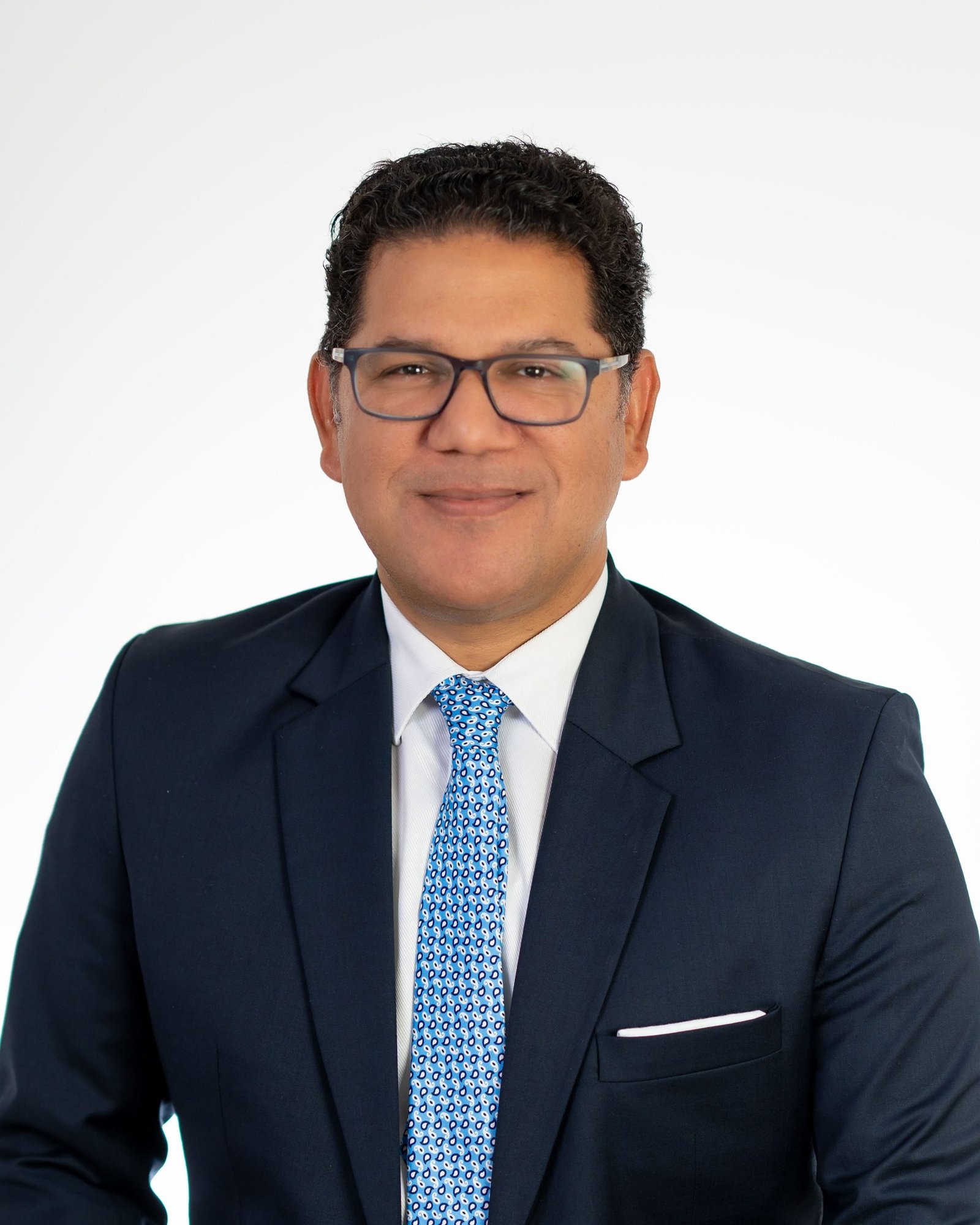 Dr. Huáscar Jiménez - Director Ejecutivo